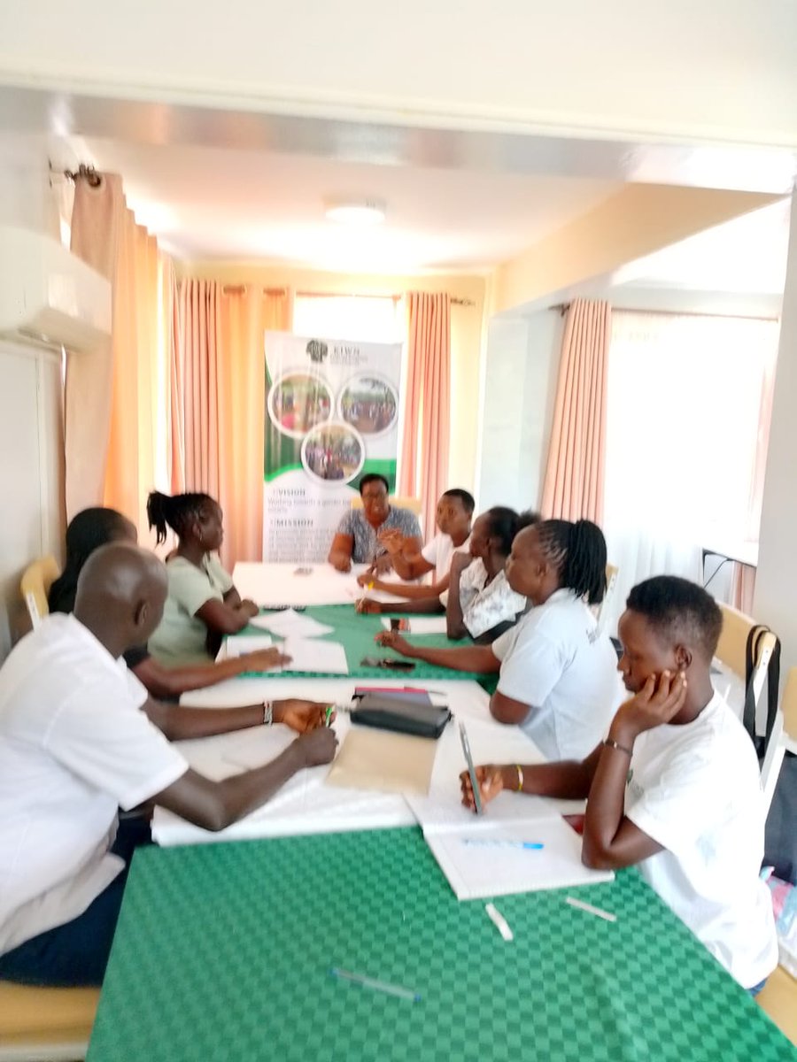 Today we had a fruitful meeting with KIWN staff and community mobilizers,where we were able to be facilitated with GENDER POLICE OFFICER and GVRC officer at Baringo county ,the objective of the meeting was.
1.To know case procedure and
Case process