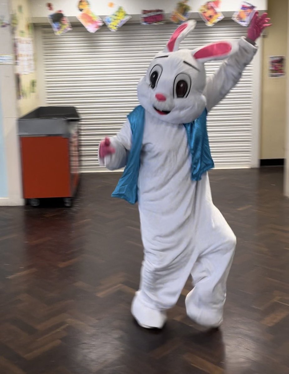 We’re proud of all our pupils and their families who are making efforts to #buildbackattendance  🤩A special mention goes to these three attendance troopers who have 100% for two terms!The Easter bunny even did a happy dance!🐰🕺🎶