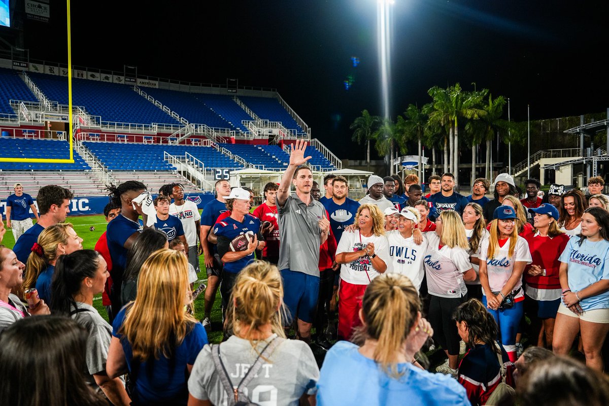 Florida Atlantic Football tweet media