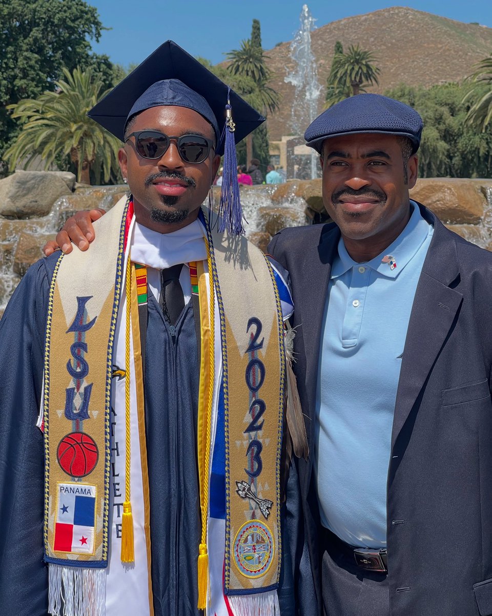 dlano_24's tweet photo. 2 weeks ago my dad was deported back to Panama when he got back from a cruise. We now need help to help pay for fees to help him get back to America. We appreciate all the support! Anything helps! 🙏🏾  https://t.co/nXg7zCqe1x https://t.co/grKtncEr88