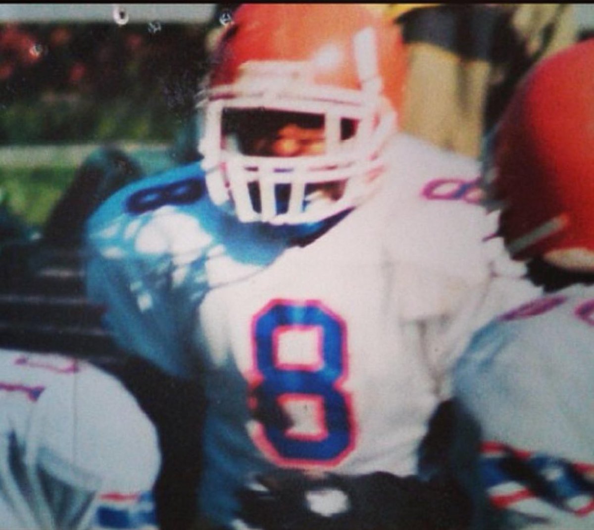 JCcowboys_Netwk's tweet photo. #8 in little league and all of high school. I used to punish people. 😂🔥I wore it because of my birthday month. August.  #MikeLinebacker https://t.co/0ca954pdy8