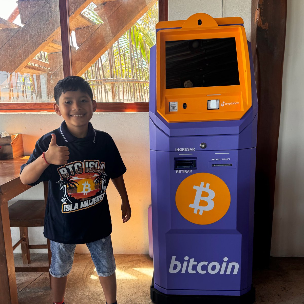 isabellasg3's tweet photo. BREAKING: The first Bitcoin ATM in Isla Mujeres is located in the Bitcoin hub on the island 

📍 Mayakita https://t.co/RJoindn3Zv