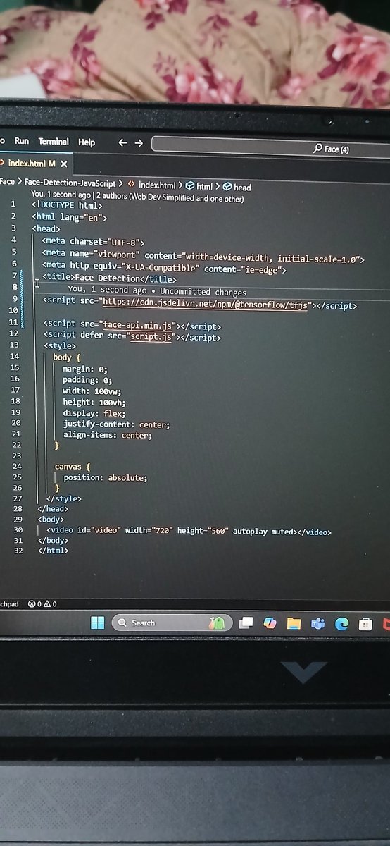 AkashVerma0712's tweet photo. #Day29
Started working on my next project which detects the emotion of someone's face using faceapi.js https://t.co/6PUH72QVCh