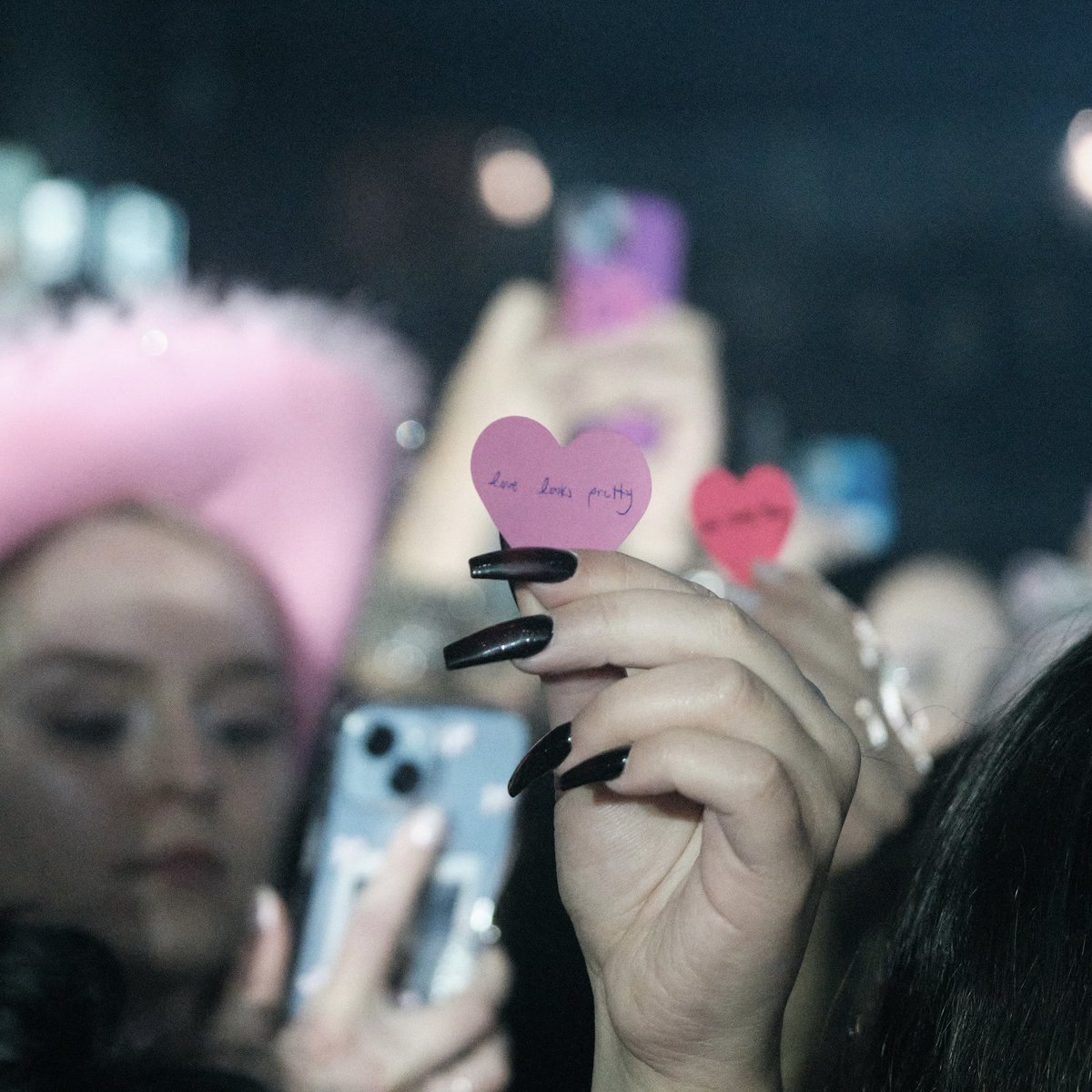 thenessanation's tweet image. my pretty baby ♡