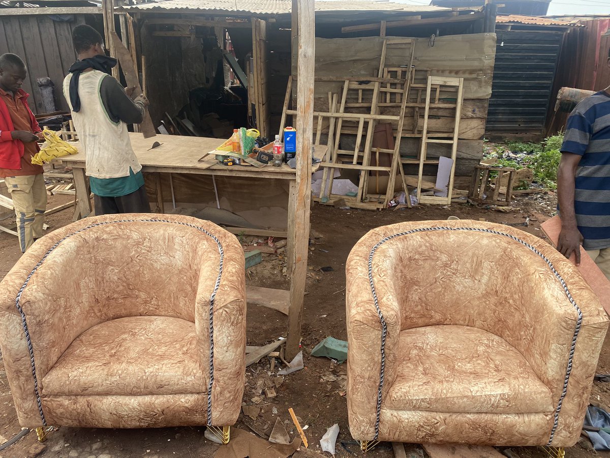 DBilliionaire_'s tweet photo. Job done ✅ 

2 single seater chair https://t.co/MSVSfYVy8O