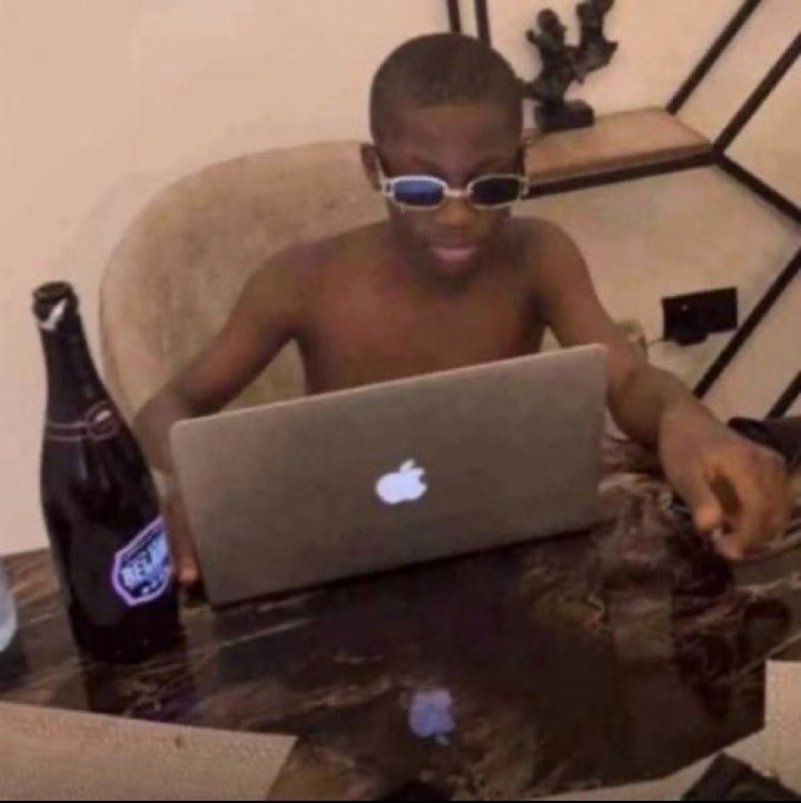 Ñew taker say he no fit drink fanta😂😂😂