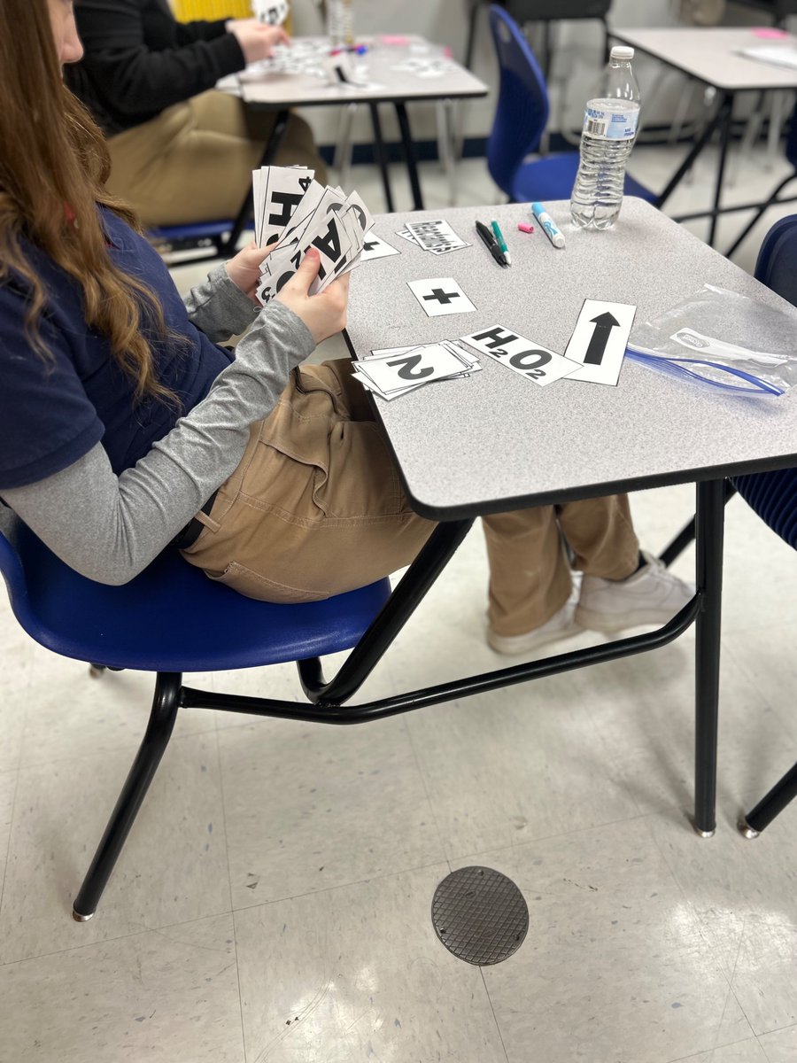 WeAreRCPA's tweet photo. Learning about chemical reactions today! Hands-on learning is the best! https://t.co/nF80WTZgYA