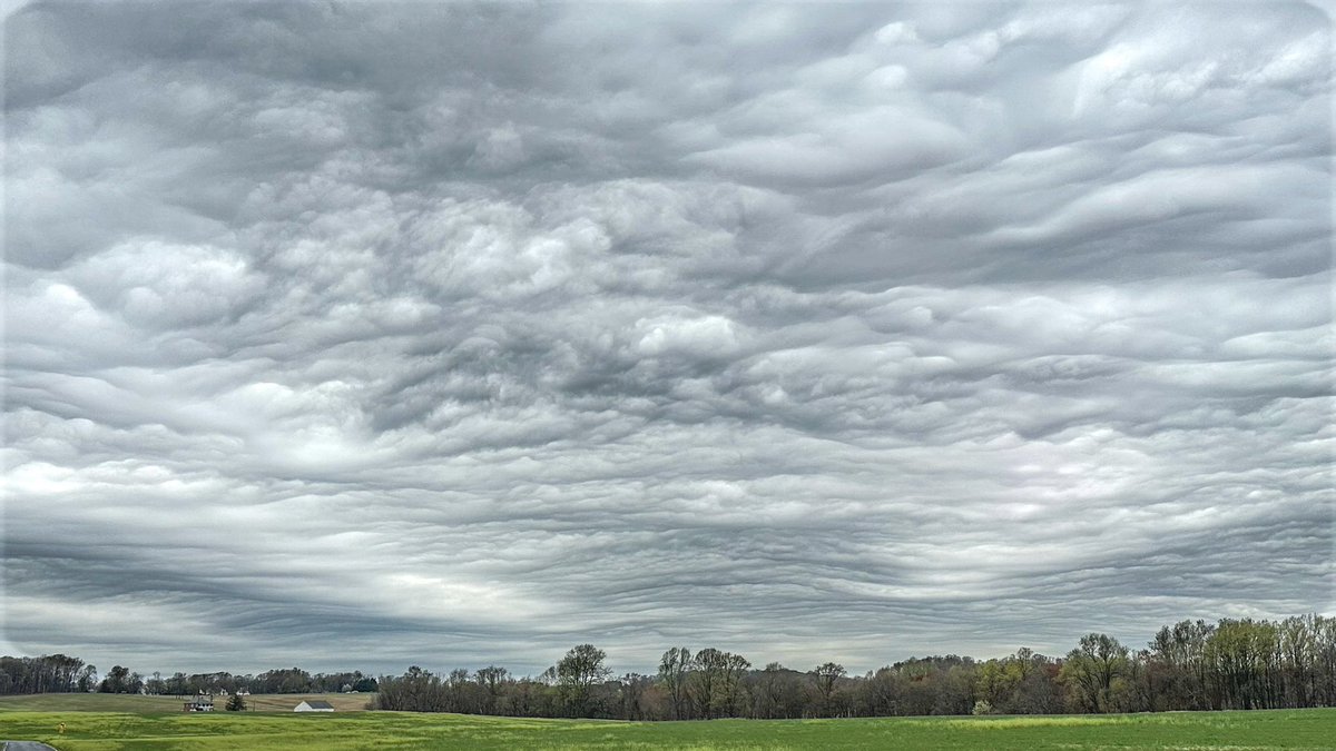 Scott Jacobson (@_scottjacobson) on Twitter photo Pretty cool looking clouds over Howard County, Maryland right now.
<a href="/capitalweather/">Capital Weather Gang</a> <a href="/JustinWeather/">Justin Berk</a> <a href="/TonyPannWBAL/">Tony Pann</a> <a href="/StormHour/">#StormHour</a> <a href="/weatherchannel/">The Weather Channel</a> <a href="/accuweather/">AccuWeather</a> <a href="/WeatherNation/">WeatherNation</a> Pretty cool looking clouds over Howard County, Maryland right now.
<a href="/capitalweather/">Capital Weather Gang</a> <a href="/JustinWeather/">Justin Berk</a> <a href="/TonyPannWBAL/">Tony Pann</a> <a href="/StormHour/">#StormHour</a> <a href="/weatherchannel/">The Weather Channel</a> <a href="/accuweather/">AccuWeather</a> <a href="/WeatherNation/">WeatherNation</a>