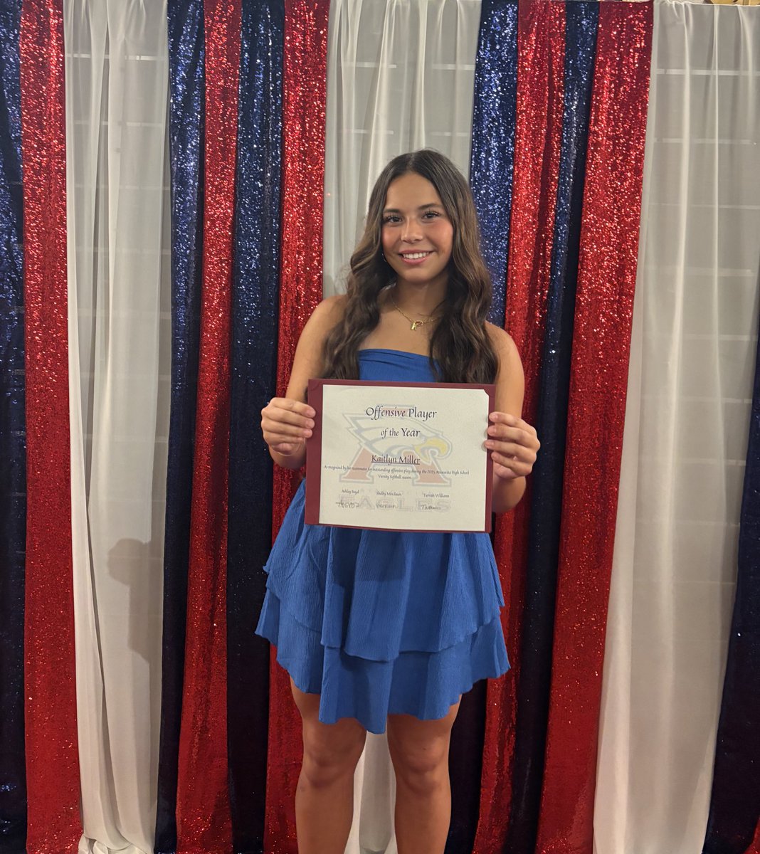 Kaitlyn_m2708's tweet photo. Atascocita softball banquet 2025! I was awarded the Offensive POY for my junior year! @AHS_Softball_ @SamCamp50 @TxRiptide07 @Rw15Woodard @ScottWoodard8 https://t.co/WujKmoImtL