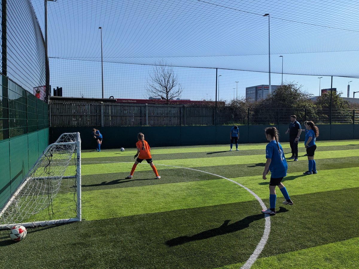 Our girls Football Team had a cracking end to the week. They played fantastically well at the <a href="/ESPSFA/">Erd & Salt District</a> tournament and really done us proud - just fantastic! ⚽️💥 #Superstrikers @HT_LFP <a href="/LiftSchools/">Lift Schools</a> <a href="/lfppeteam/">LFP PE Team</a> <a href="/HerGameToo/">Her Game Too</a>