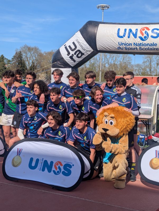 Du 1er au 3 avril 2025, le stade Bobin de Dole a accueilli Championnat de France UNSS de Rugby. 192 participants, 12 équipes dont une délégation du Maroc. La victoire est revenue à l'équipe du Lycée Jean Dautet, originaire de La Rochelle.