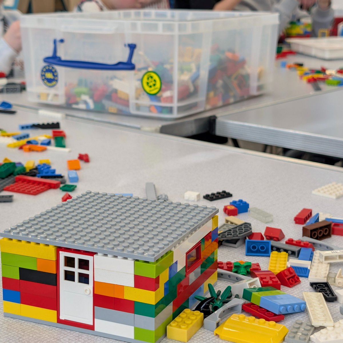 LibrariesNL's tweet photo. Look at these amazing creations from LEGO builders in #MotherwellLib recently. What a great effort at our #LetsGoLibraries activity. https://t.co/8LuceEB7o3