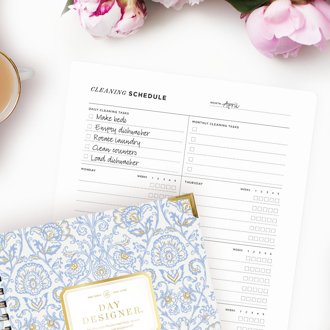 TheDayDesigner's tweet photo. Spring cleaning season is here! πΈ
This handy Cleaning Schedule is a FREE printable designed to help you organize your cleaning tasks and clear your space. Grab yours at the link in bio!
#daydesigner #cleaningschedule #cleaningprintable #springcleaning #organization https://t.co/2xr44SaWQU