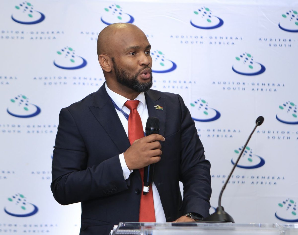 AuditorGen_SA's tweet photo. Andries Sekgetho Head of Portfolio closed the event highlighting three key takeaways: professionalisation; setting the right culture in institutions; need for accountability and consequence management.
#WaterSecureFuture
#InfluenceInAction
#CultureShift https://t.co/2X2QzC7Qqm