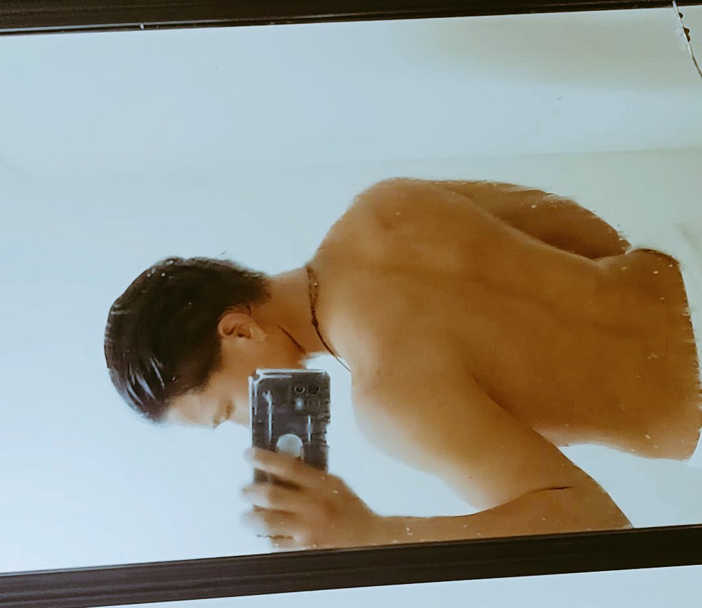 Black³⁶⁹ tweet media