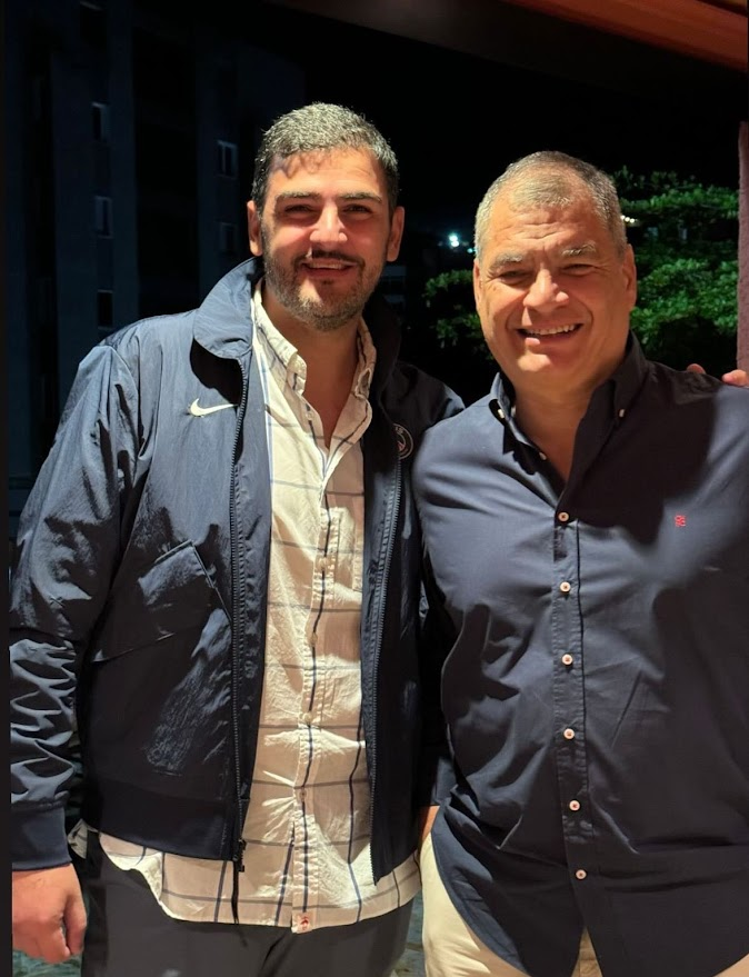 Han intentado perseguirlos, destruirlos, pero NUNCA han podido🥰.

#HastaLaVictoriaSiempre