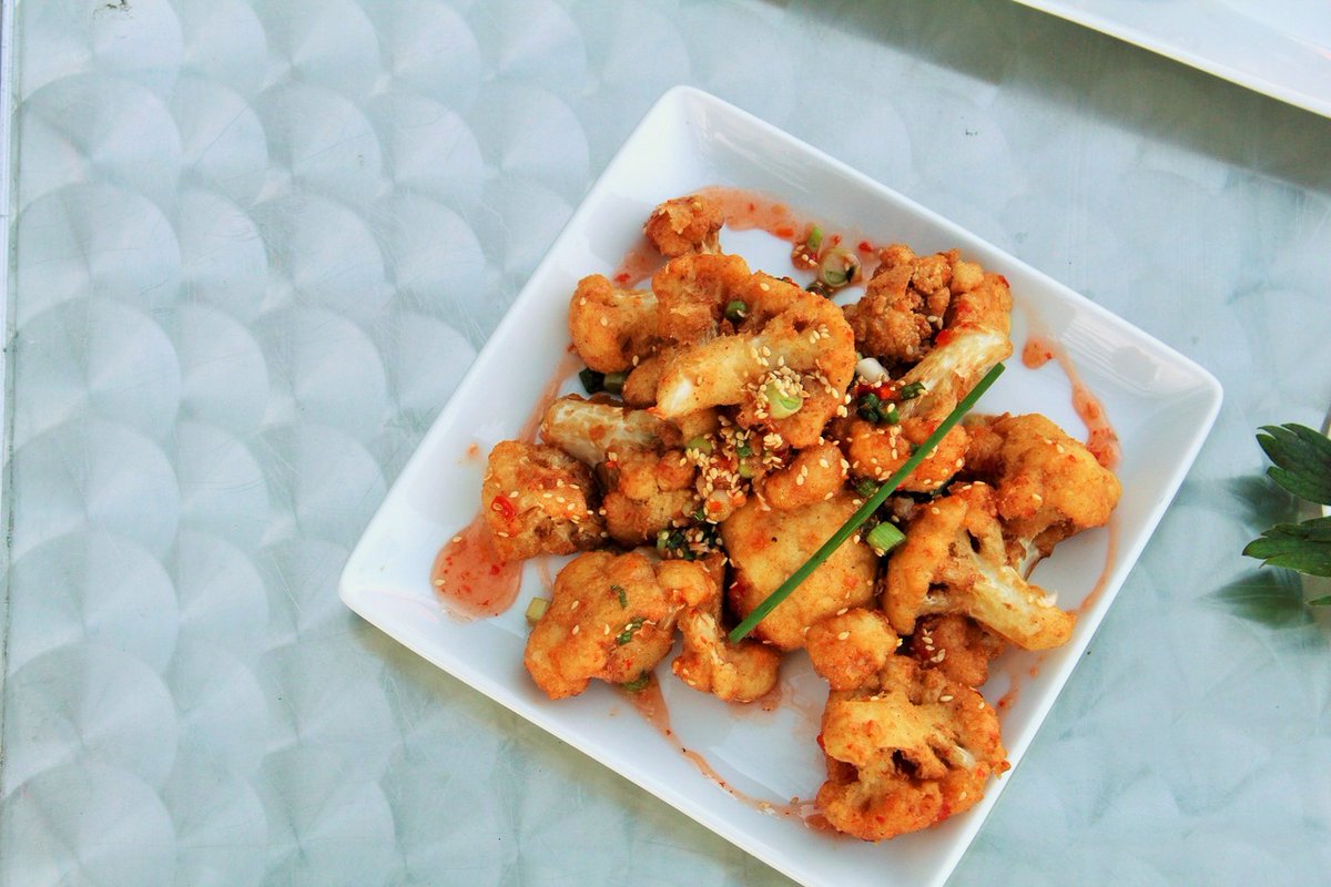 The weekend is almost here, AND Bang Bang Cauliflower is on the menu! What more could you ask for?