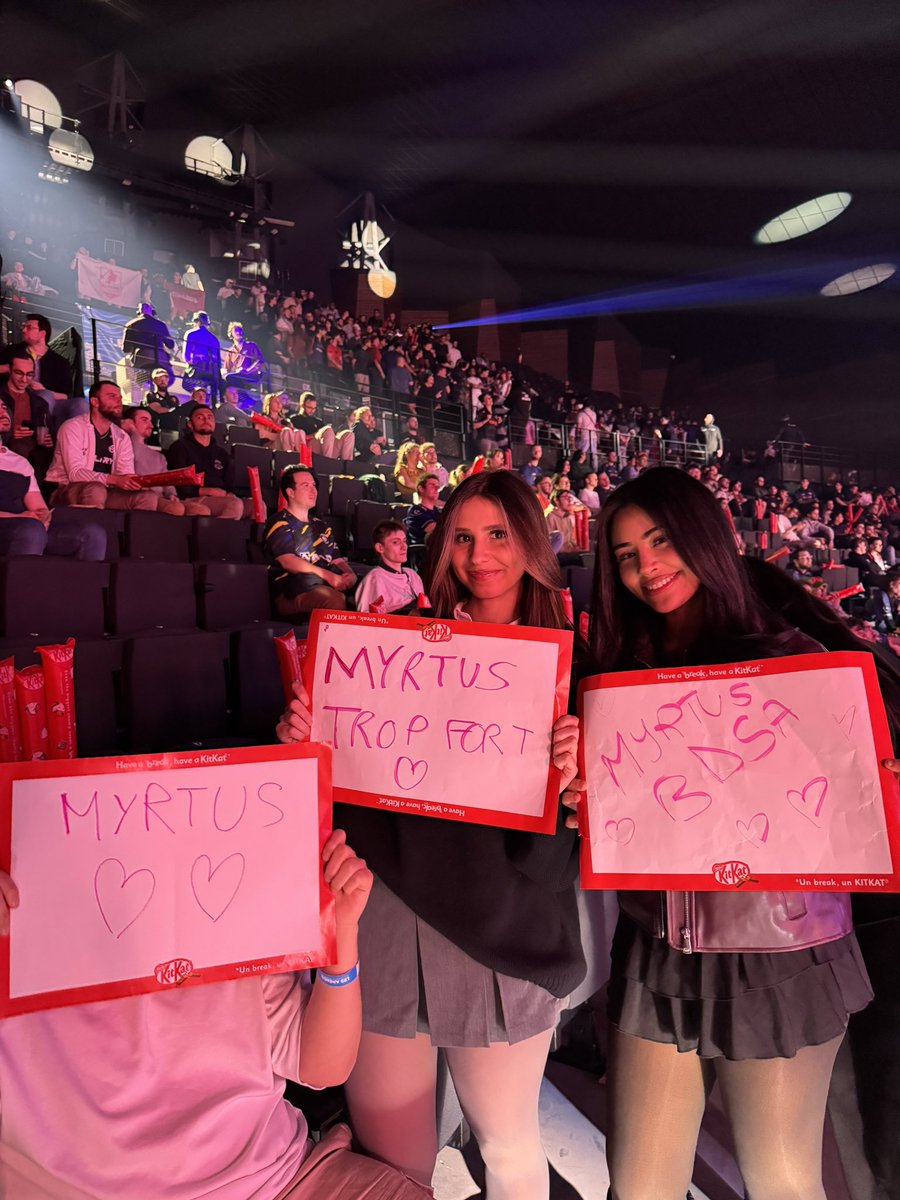 OTP_LoL's tweet photo. Son fanclub est grand 🫰 https://t.co/NvHulqJBHW