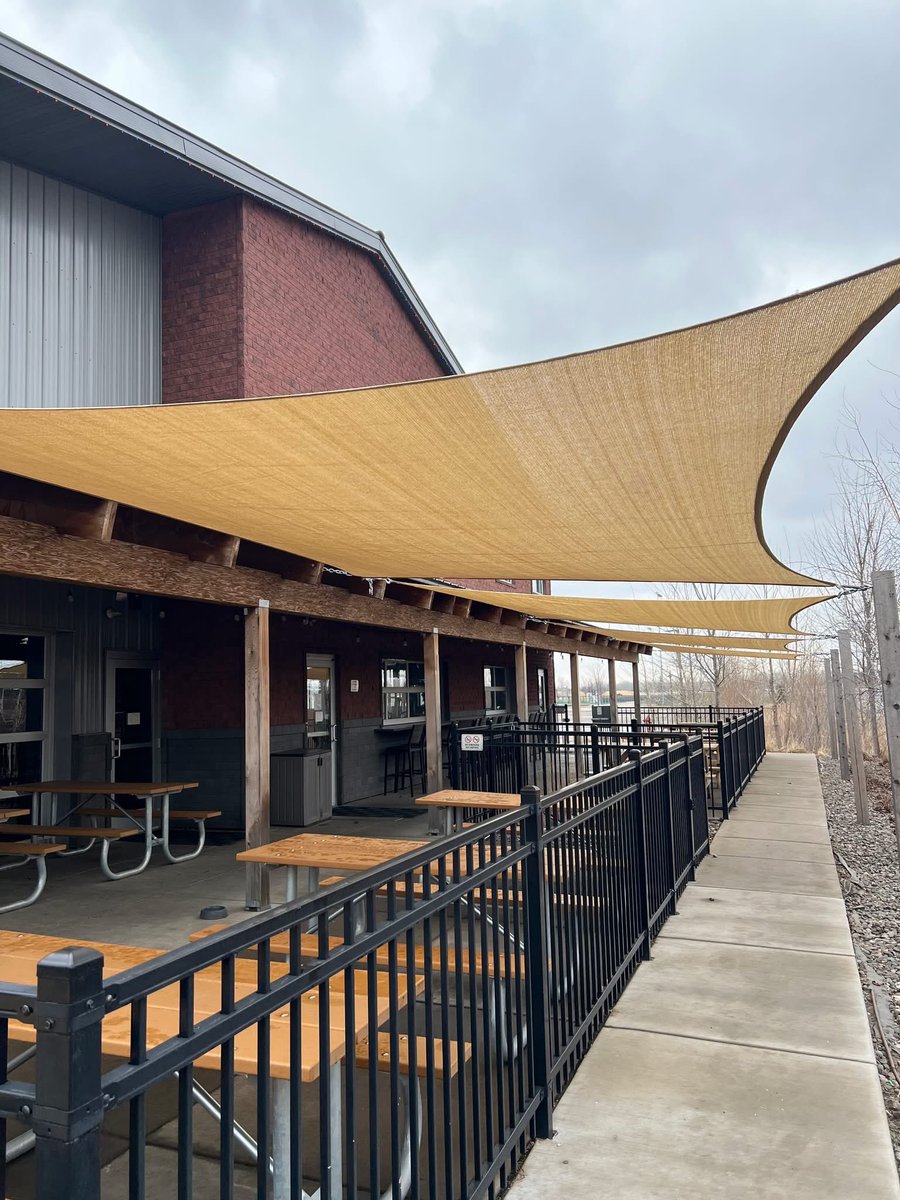 First sign of spring/patio season at Invictus is sails up!! Also it's Masters week! ⛳️🏌️‍♀️ Come on in and watch some golf or sit outside and enjoy the weather!!