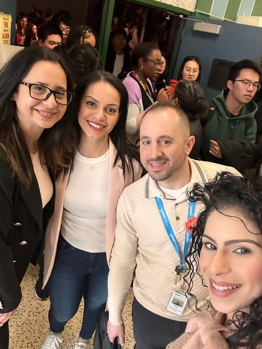 Ms_F_Qureshi's tweet photo. Awesome International Day Fair kick off at the AEC! Students loved the morning workshops:) @B_ernadette @peel21st #InternationalPrograms https://t.co/Tub4lbszzV
