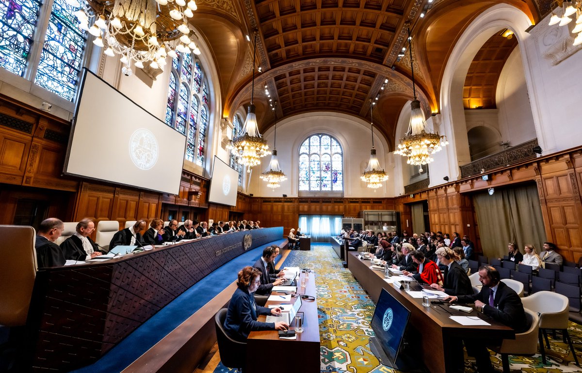 COMMUNIQUÉ : les audiences publiques sur la demande du Soudan tendant à ce que la Cour indique des mesures conservatoires en l’affaire #Soudan c. #EAU se sont achevées ce jour devant la #CIJ.

Communiqué : go.icj-cij.org/43NEs17
Multimédia : go.icj-cij.org/426q3Mk