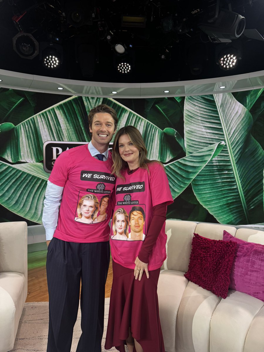 PSchwarzenegger's tweet photo. Thanks for the shirt Meghann ❤️ https://t.co/eBBwtoLM2X