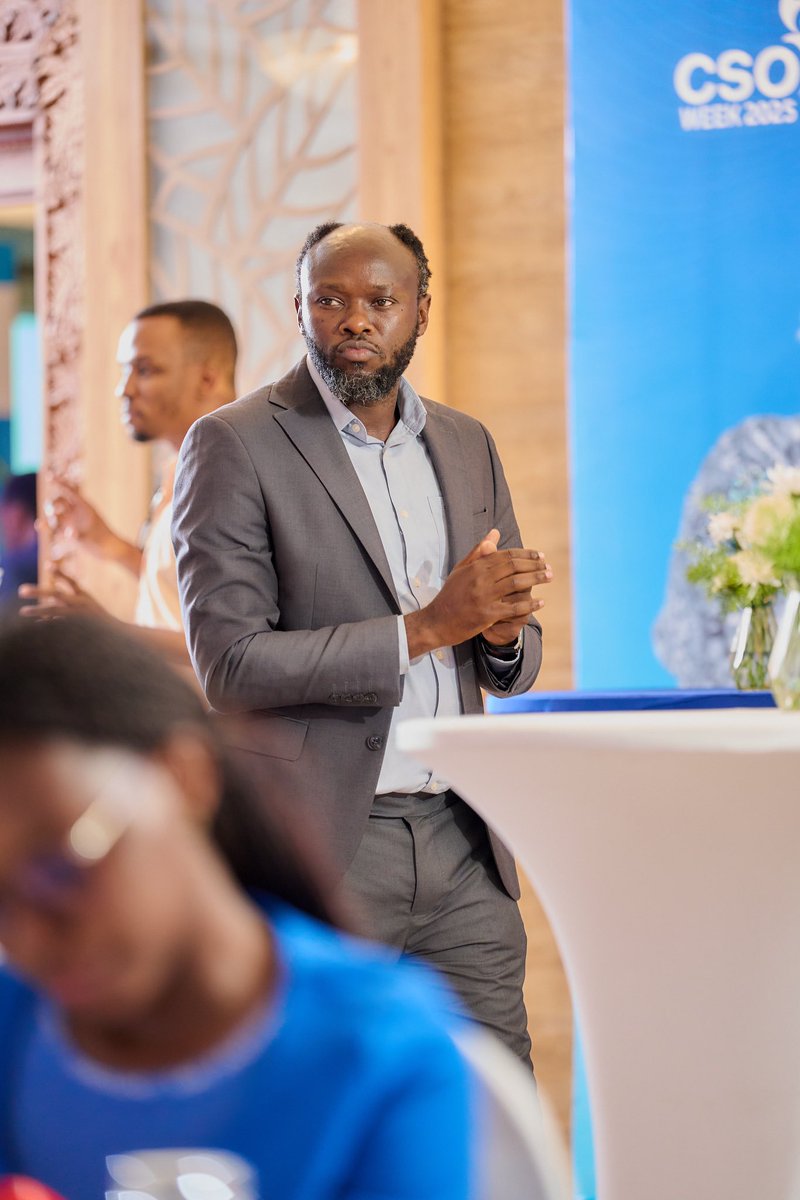 VwalaViola's tweet image. Tunaamini katika kuzijengea uwezo AZAKi, kwa sababu lengo letu ni moja—kuondoa umasikini barani Afrika na kujenga maisha bora kwa wote.”
– Elibariki Shammy
#WikiYaAzaki2025
#CSOWeek2025