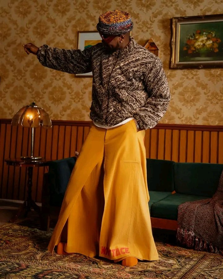 Baakastrend's tweet image. New music midnight 🕛
#uncle K
#Kissdaniel