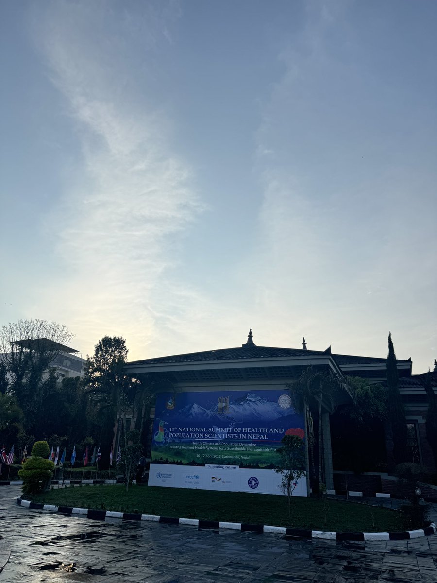 UGhimire5's tweet photo. 11th National Summit of Health and Population Scientists in Nepal
#Day1 
#NationalSummit 
#Research 
#NHRC https://t.co/97AdCsmjkG