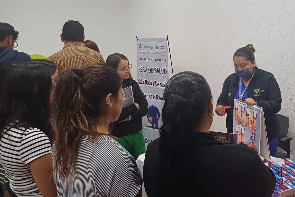 SSalud_Qro's tweet photo. (2/2)estas jornadas son una buena forma de mantenernos informados y actuar antes de que sea tarde. ¡La prevención es el mejor camino para cuidar de ti! #CONTIGO #PrevenciónDeSalud #CuidandoTuSalud #JurisdicciónSanitaria2 #FARMAPIEL https://t.co/RvL1w9lLhu