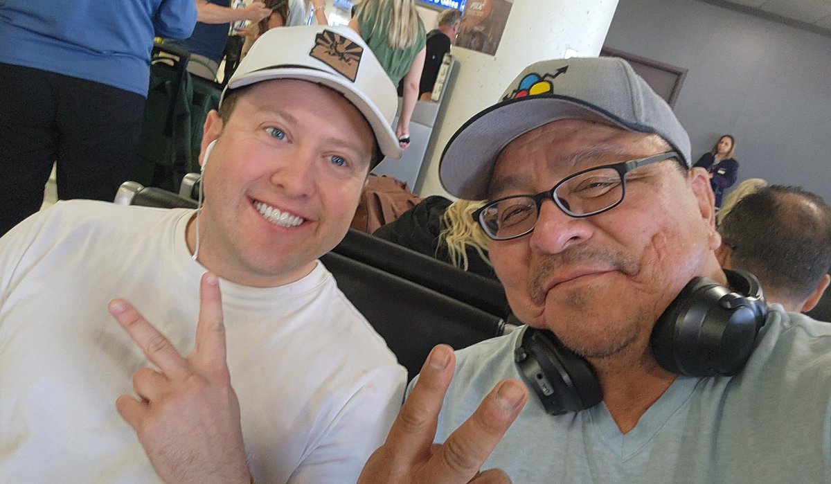 rez_devil's tweet photo. @DallasCooperS and us headed to Cabo!! #LFG https://t.co/zxKWcdTnH1