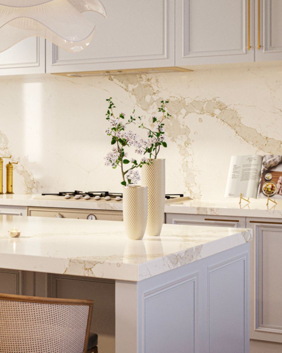 CaesarstoneCA's tweet image. A kitchen island is more than a surface, it’s a statement of personal style. ✨ Whether you like bold, moody hues or light, airy tones, great styling is all in the details. How do you style your kitchen island? 
#Caesarstone #InteriorDesign #KitchenIsland