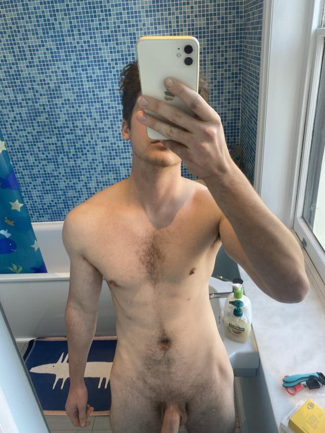Almondcat99's tweet photo. #twink #mirrorselfies #nudeselfie #twink  #tonedguy #hairyguy https://t.co/rw9fRxWPwr