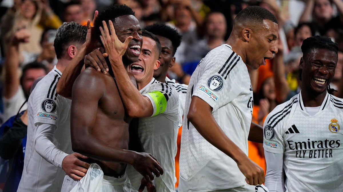 Alexis_RH_'s tweet photo. Imagina no creer cuando:

El Real Madrid le marcó 5 goles al Borussia en menos de 45 minutos. Fue capaz de hacerle 2 al City en menos de 5’ y pudieron ser 3. Reventó al PSG con 3 goles en 20’ y 2 de ellos en menos de 2’. 

Todo esto ha pasado en el Bernabéu. ¡Toca creer! https://t.co/EvgWwBHxHI