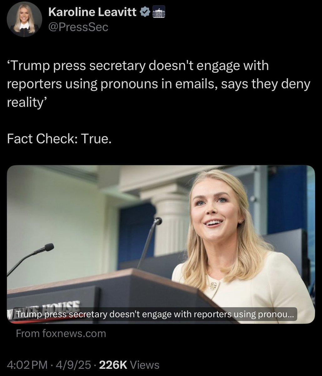 nathanSD8's tweet photo. “They” is a pronoun you dumb gaslighting bitch @PressSec https://t.co/uligCeP9f1