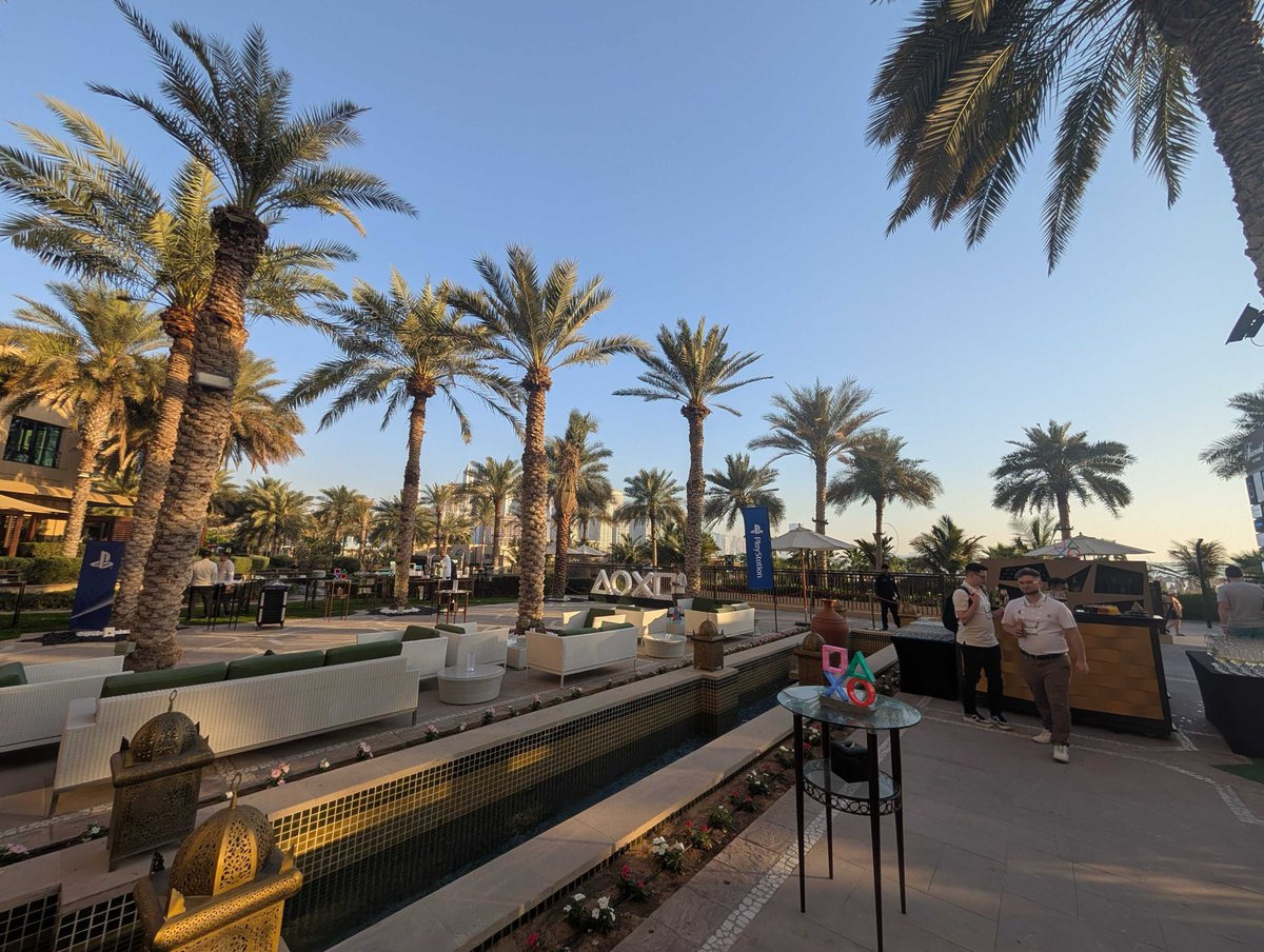 AfterWorkGames's tweet photo. من حدث مطوري الشرق الأوسط وشمال أفريقيا لسوني بلاي ستيشن اليوم في دبي https://t.co/6BWICrktDq