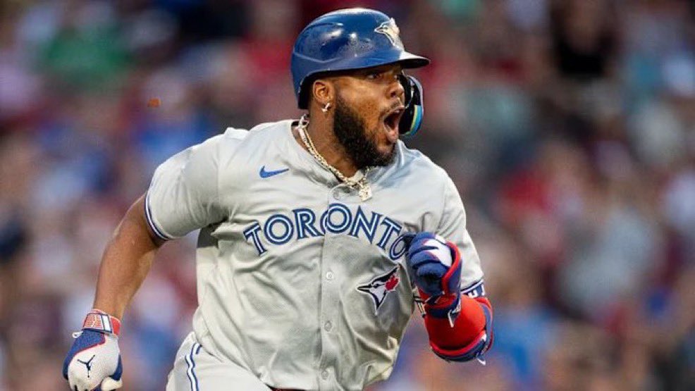 Vladimir Guerrero Jr. is the MOST BET player to hit a homer on Thursday at +525 odds 💥 

Will he get his first Home Run today? 🤔

#MLB #LightsUpLetsGo