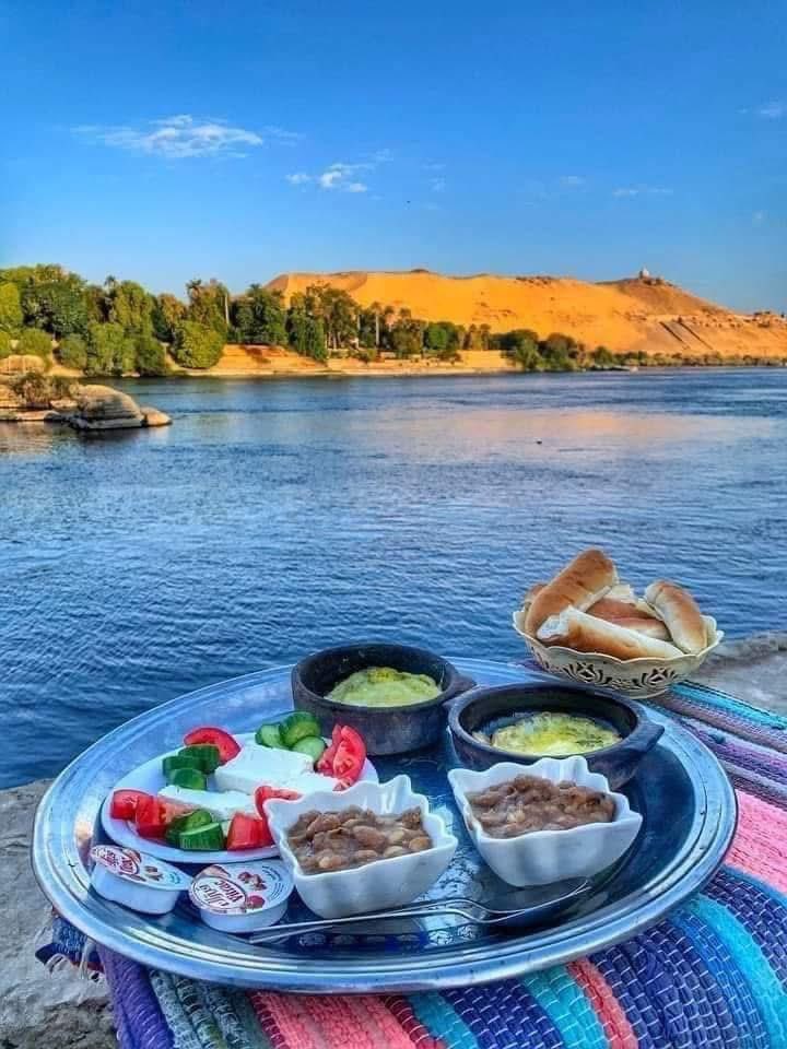 ايه رأيكم ان دا مش فطار دا غدا 
اتفضلوا 😀