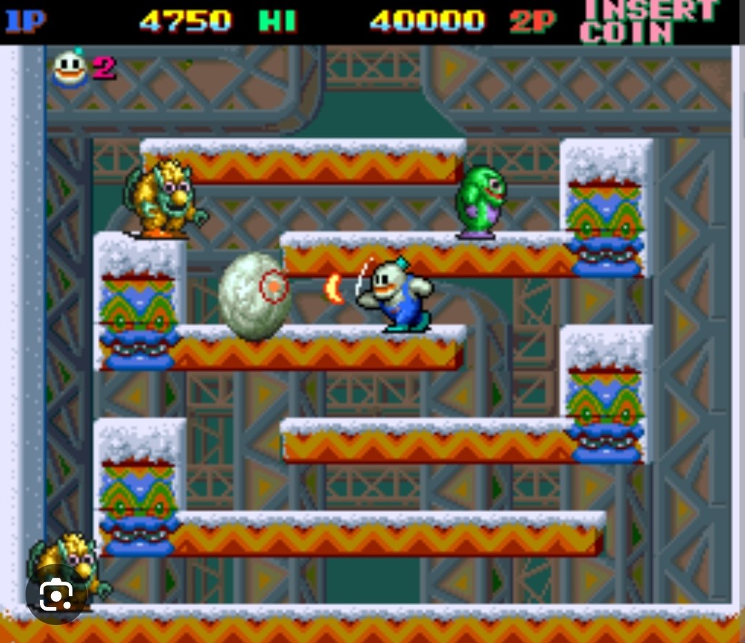 educhip's tweet photo. Si eres de la década de los 80 y fuiste a salas de recreativos, recordarás este entretenido juego, el Snow Bros, con el que muchos nos divertimos, también jugando a dobles. 🤣🕹️
#Retro #GamingCommunity #80s https://t.co/jzYy7hPKrl