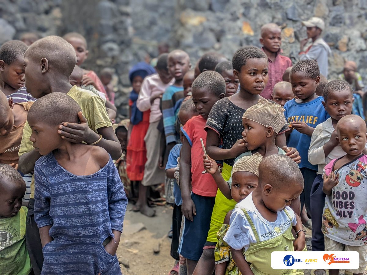 belavinfos's tweet photo. Ils ont totalement embrassé la vision de #BEL_AV et les buts requis pour proposer des solutions aux nombreux problèmes auxquels sont confrontées les personnes vivant dans une extrême pauvreté à #GOMA et ses environs. [9/12] https://t.co/1cU4jEsTqR