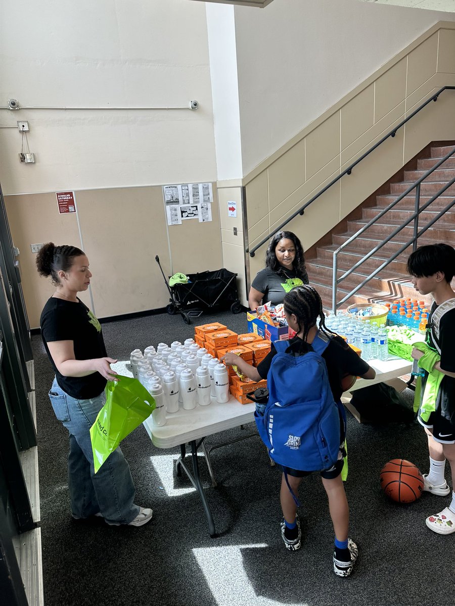 Tim T-Time™ Pierce tweet media