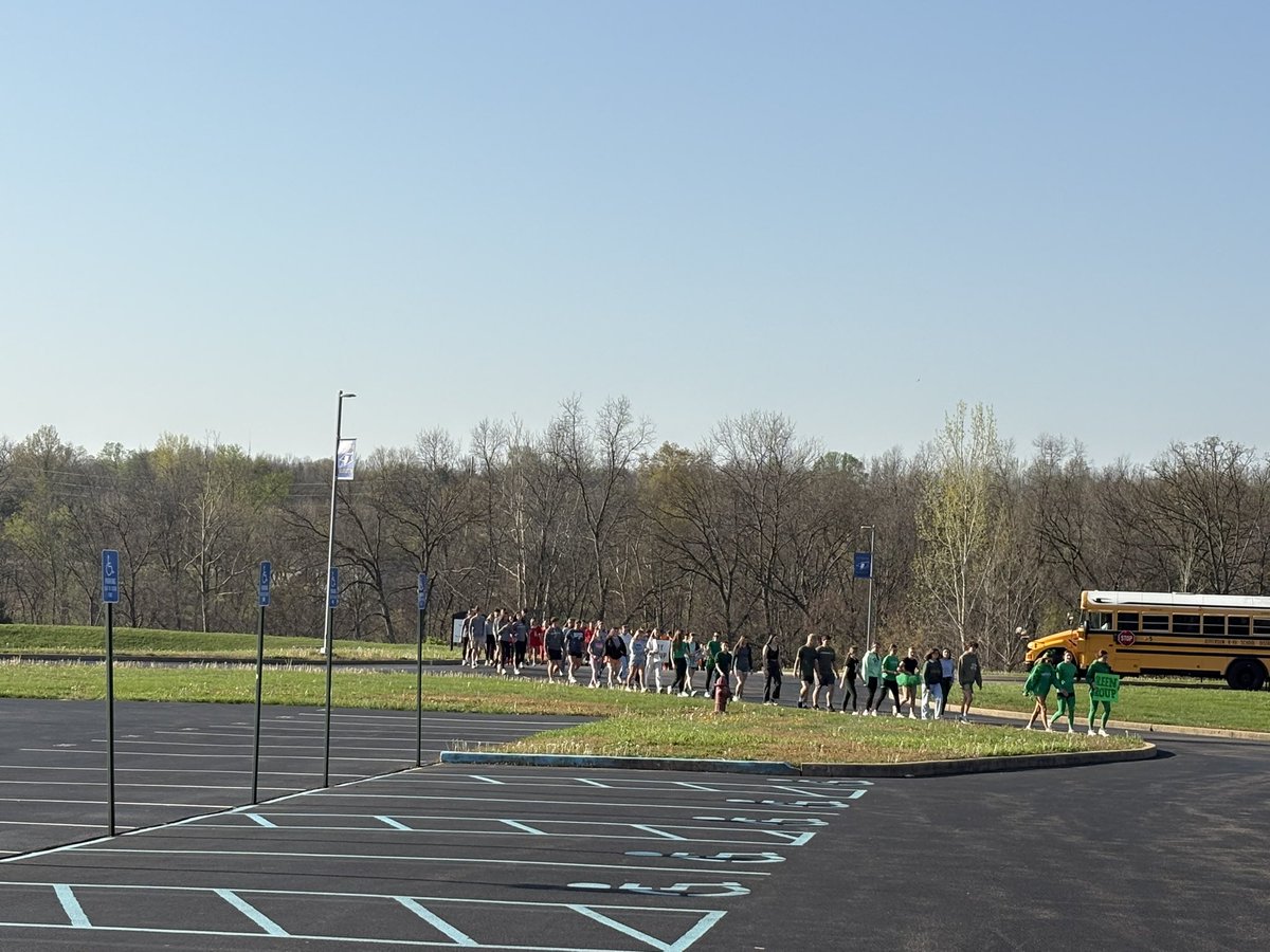 R7principal's tweet photo. JHS Fly Up Day was a success! We can’t wait to welcome the C/O 2029 on a full time basis at JHS! THANK YOU to our STUCO/Leadership teams for making this another successful event! #JayUp https://t.co/pQWKnmHu9F