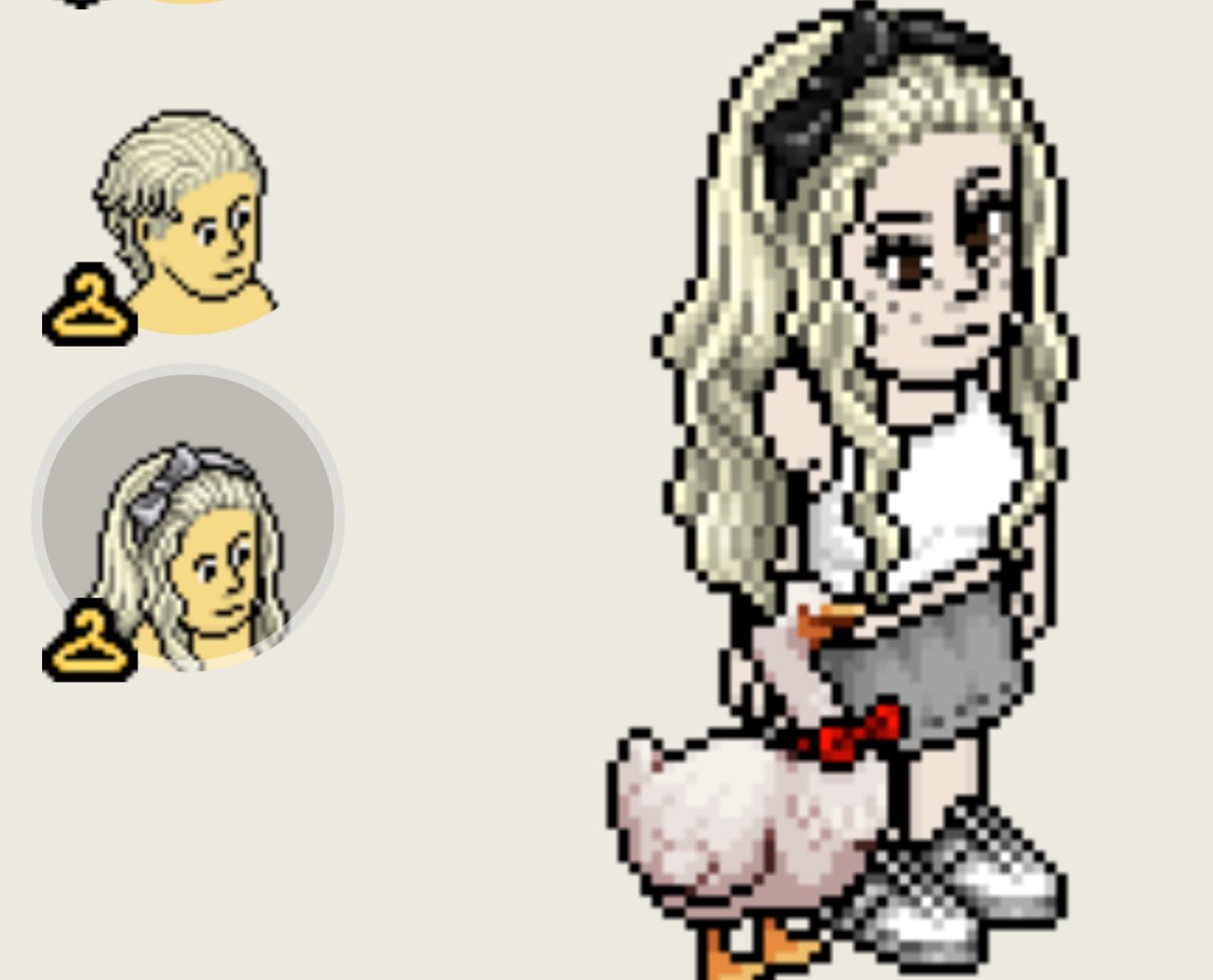 hey <a href="/Habbo/">Habbo</a> is there any possibility that the bow is a separate accessory? It would be great if it were separate.😻