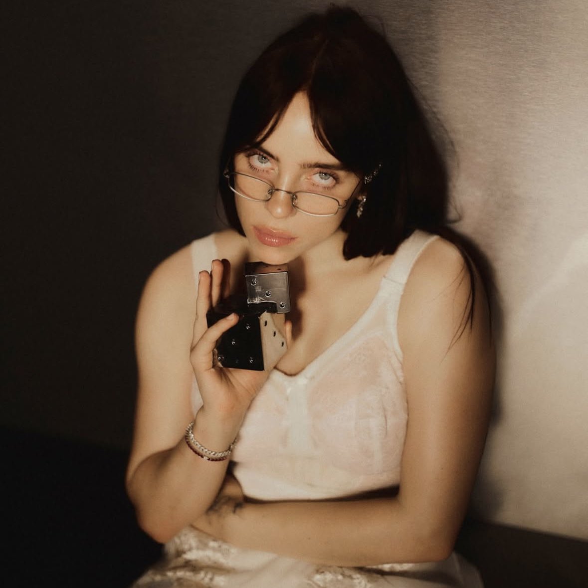xbillieeilishxx's tweet photo. your turn photoshoot >>> https://t.co/d4MNpu3BII