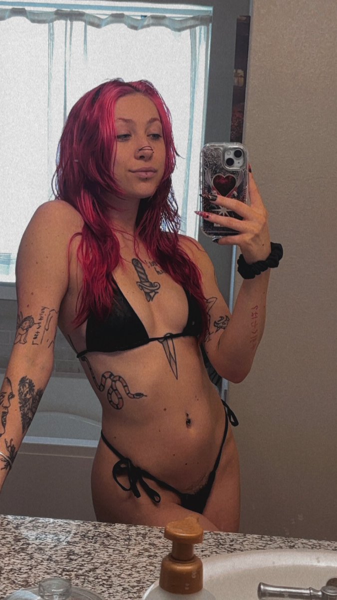 the whore of Babylon❣️ tweet media