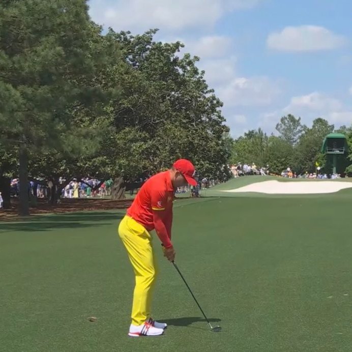 Covers's tweet photo. Sergio Garcia going full Ronald McDonald for Round 1 at The Masters https://t.co/JhLbYgZm4h