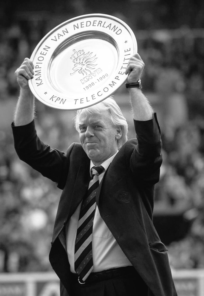 Plakplaat63's tweet photo. R.i.P 
  Don Leo Beenhakker. https://t.co/Jdx94AgVzo