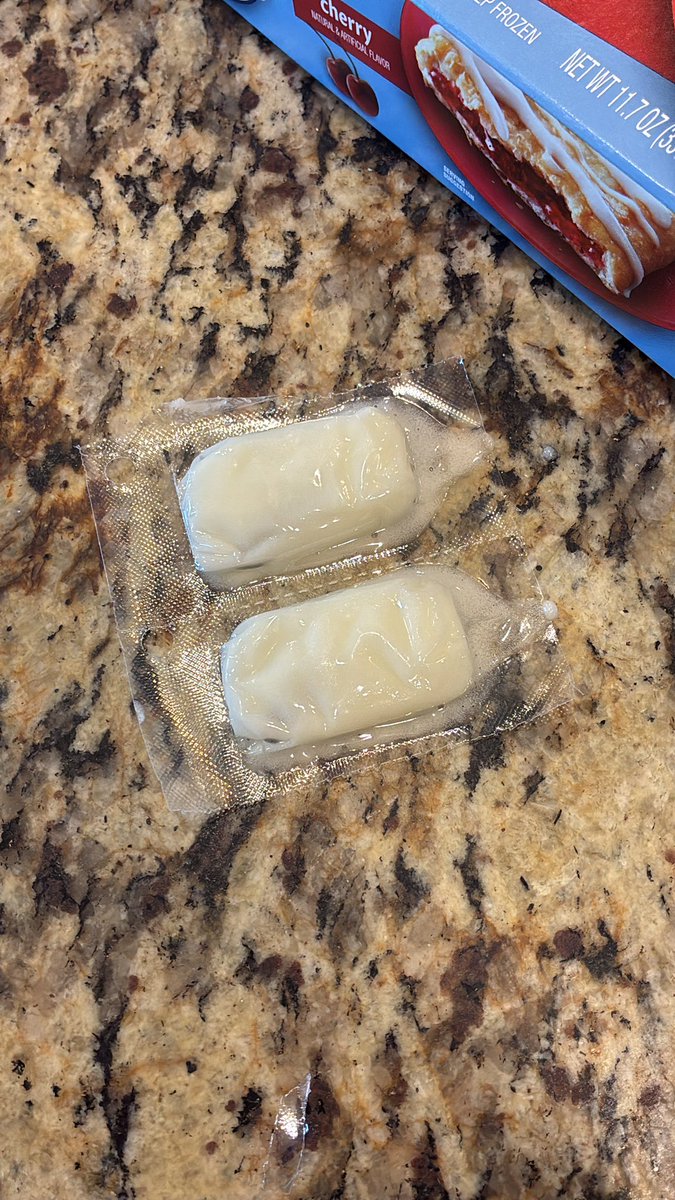 hertelaa tweet media