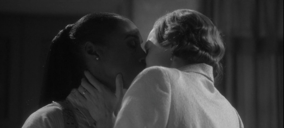 gayshipseries's tweet photo. hotel reverie, you will be in my heart forevermore https://t.co/7T3zTgsifz