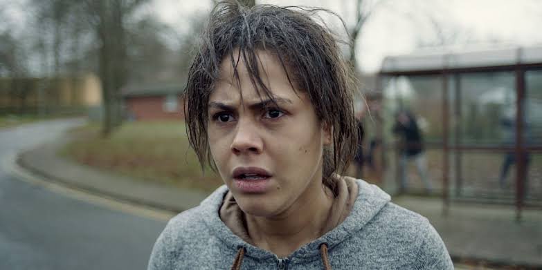 seriadator's tweet photo. hoje saiu temporada nova de black mirror e eu só queria episódios com essa qualidade de novo: https://t.co/efxPJXlDSF